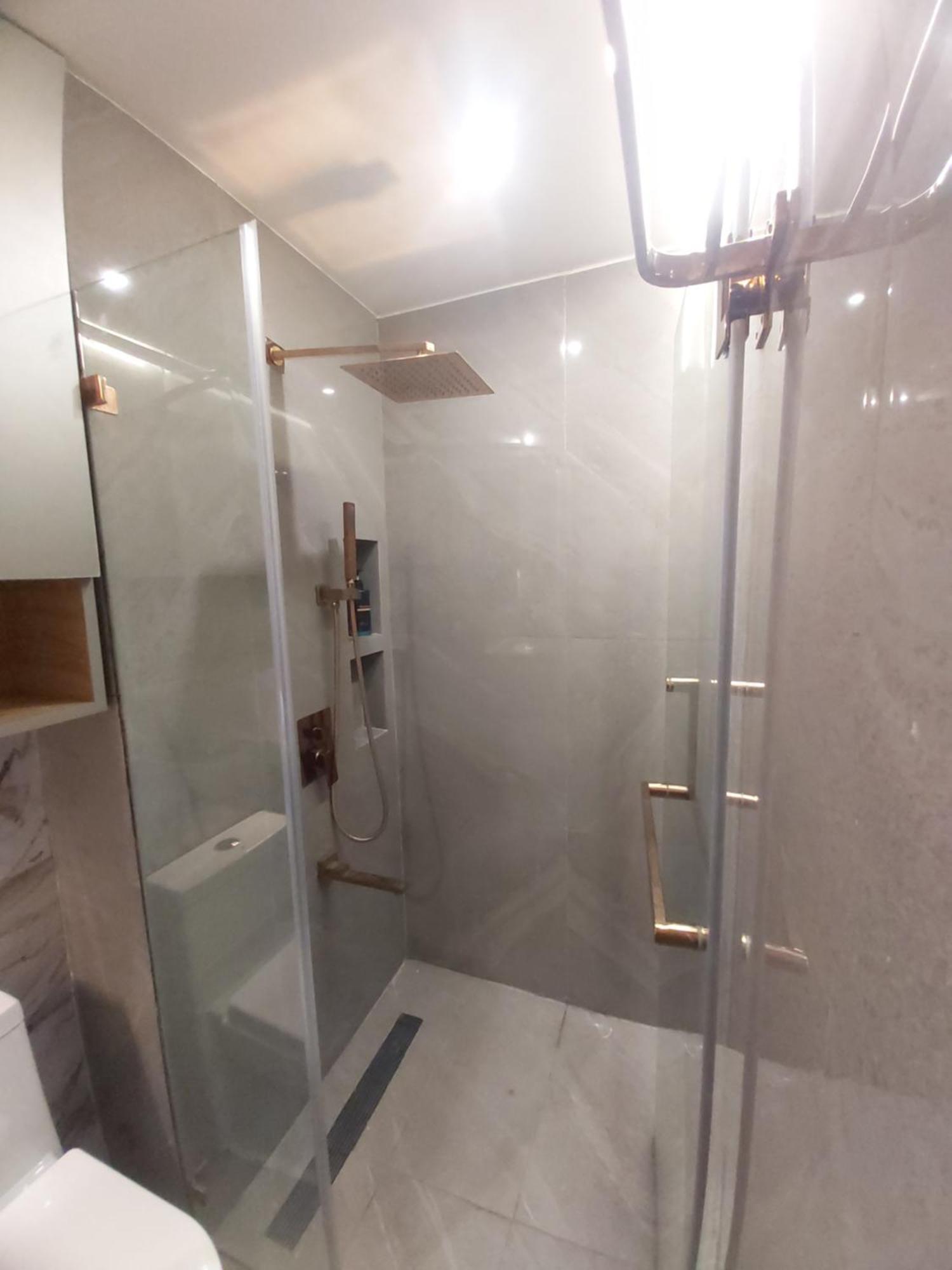 Azure Urban Resort Staycation Manila Room photo